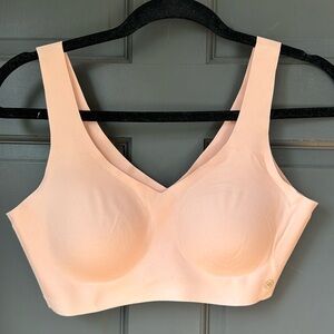Honeylove V-Neck bra